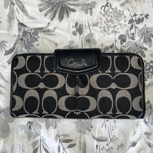 Coach wallet